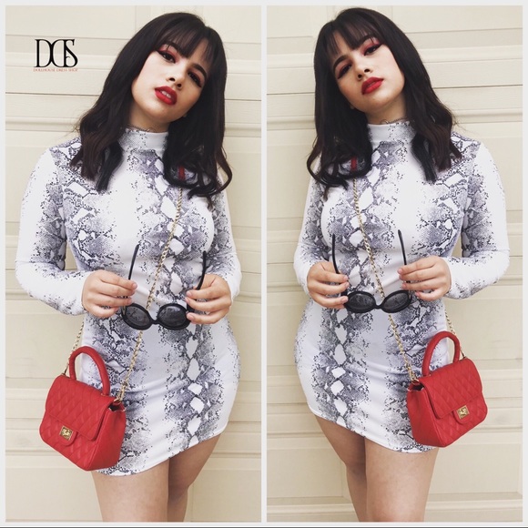 5 ⭐️ Venom - Snakeskin Print Party Dress - Picture 3 of 8